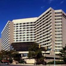BWW Reviews: Crystal Gateway Marriott - The Gem of Crystal City