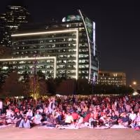 The Dallas Opera's Live Simulcast of THE MARRIAGE OF FIGARO Brings In a Crowd of…