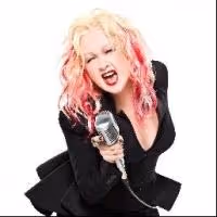 Rufus and Martha Wainwright Bring NOEL NIGHTS Back to NYC Tonight, Featuring Cyndi…