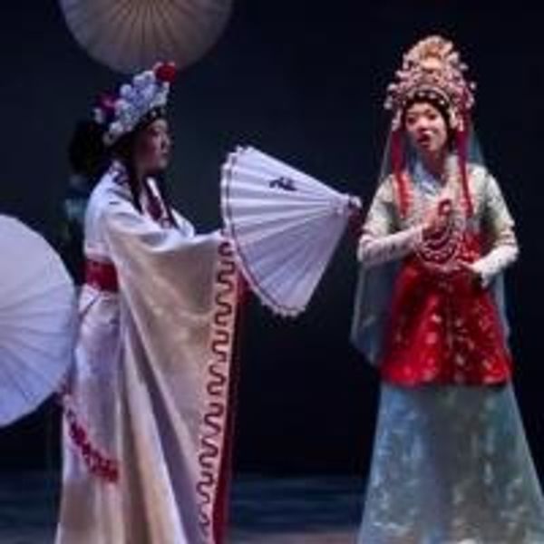 STAGE TUBE: Behind-the-Scenes with Mary Zimmerman's THE WHITE SNAKE - Chicago Theater Video
