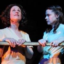 Mary-Arrchie Theatre Extends THE GLASS MENAGERIE Through 8/25