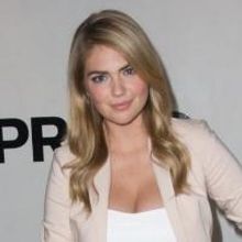 Kate Upton to Debut First EXPRESS Campaign in Times Square