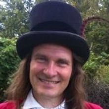 ONE-MAN CHRISTMAS CAROL Highlights Hamilton Stage Nov. 30