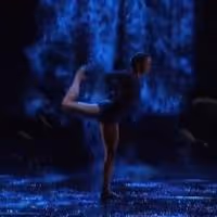 VIDEO: Sneak Peek at Hubbard Street Dance Chicago's ONE THOUSAND PIECES, Opening… Video