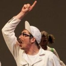 BWW Reviews: Clever Confusion in DOGG'S HAMLET AND CAHOOT'S MACBETH from Sound Theatr