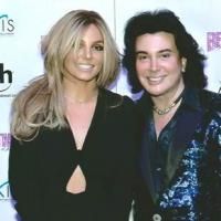 Photo: Vegas' Frank Marino & Britney Spears Pose on New Year's Eve