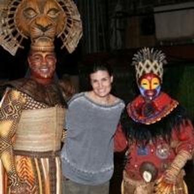 Photo Coverage: Broadway-Bound Idina Menzel Visits THE LION KING!