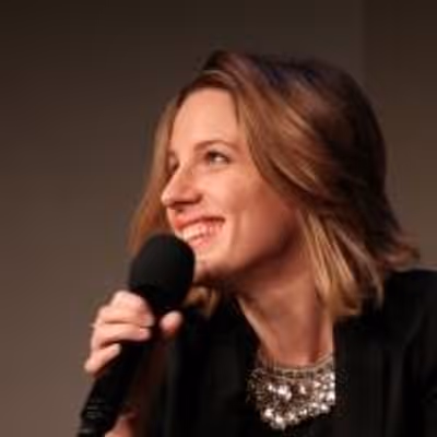 Photo Coverage: Jessie Mueller, Jarrod Spector &amp; Anika Larsen Talk BEAUTIFUL at Apple Store Soho
