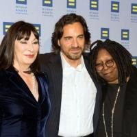 Photo Coverage: Whoopi Goldberg, Cheyenne Jackson, and More at HRC Gala