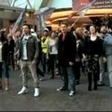 STAGE TUBE: Another LES MISERABLES 'One Day More' Flashmob - in Poland!