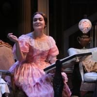 BWW Reviews: In The Jungle Theater's Beautiful Production of THE HEIRESS, a Woman…