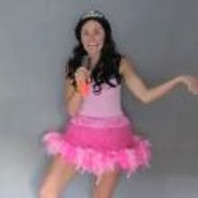 STAGE TUBE: Laura Bell Bundy Impersonates Sophia Grace and Rosie!