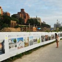 1,000-Foot-Long Photo Installation THE FENCE Opens Today at Brooklyn Bridge Park