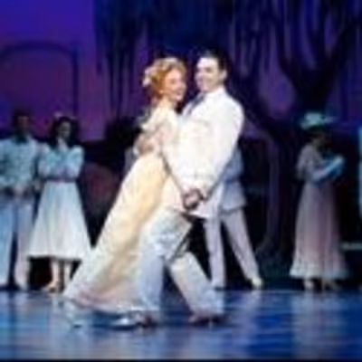 BWW Reviews: Walnut Street's THE MUSIC MAN Marches in the Holidays