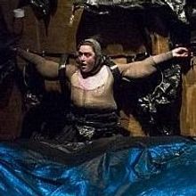 BWW Reviews: Visually Arresting PIET SE OPTELGOED a Mesmerising and Perplexing Experi