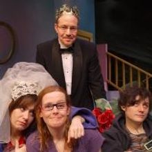 BWW Reviews: Public Theatre Explores the Absurd Side of Dysfunction