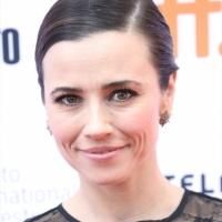 Linda Cardellini Signs on for DADDY'S HOME with Will Ferrell & Mark Wahlberg