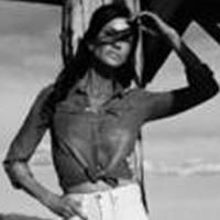 Janice Dickinson Models Sonas San Francisco's New Line of Jeans