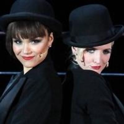 Photo Flash: Hotcha! CHICAGO Rocks the Hollywood Bowl - Samantha Barks, Ashlee Simpson and More!