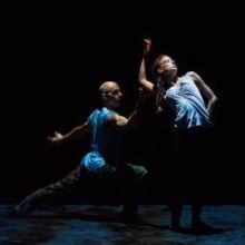 BWW Reviews: Russell Maliphant Company STILL CURRENT at the Joyce is Stunning