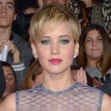 Fashion Photo of the Day 11/19/13 - Jennifer Lawrence