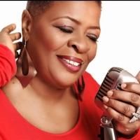 BWW Reviews: Janine Gilbert Carter Smoothly Mixes Jazz, Blues, and Gospel Vocal…