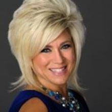 Tickets to Long Island Medium Theresa Caputo at Warner Theatre on Sale to Members 8/1