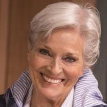 BWW Reviews: Lee Meriwether Makes A SHORT STAY at Carranor a Memorable One