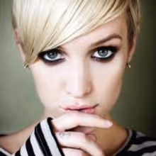 BREAKING NEWS: Ashlee Simpson to Join Stephen Moyer, Samantha Barks & Drew Carey as…