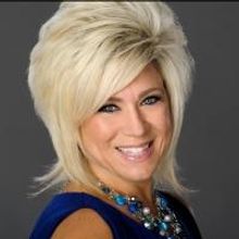 Medium Theresa Caputo Comes to PPAC, Feb 8; Tickets on Sale Nov 22