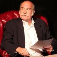 BWW Reviews: Enlightening TRUMBO: RED, WHITE AND BLACKLISTED is Endearing and Witty