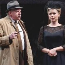 Photo Flash: First Look at Liv Rooth and More in Westport Country Playhouse's LOOT