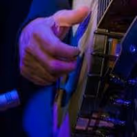 BWW Reviews: Stephen Wade Sings of 'Street Joy' at The Rep's Stackner Cabaret
