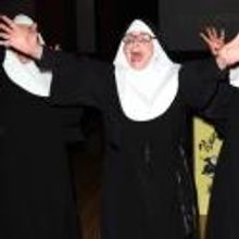 Photo Coverage: Cindy Williams & NUNSET BOULEVARD Cast Meet the Press!