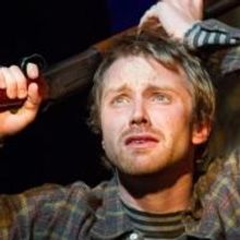 BWW Reviews: With 'Unplugged,' Flying V Scores Again With a Touching Homage to the Gi