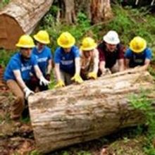 American Eagle Outfitters Continue Partnership with Student Conservation Association
