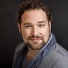 Tenor Bryan Hymel Receives Metropolitan Opera's 2013 Beverly Sills Artist Award