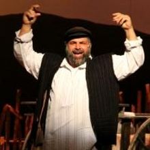 BWW Reviews: CM PAC's FIDDLER ON THE ROOF