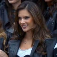 VIDEO: Victoria's Secret Fashion Show 2014-2015 Video
