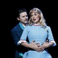 BWW Reviews: SHOWBOAT - It keeps rollin' along