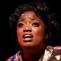 BWW Reviews: Strong Cast, Big Band, Profusion of Costumes Turn Ivoryton's DREAMGIRLS Photo