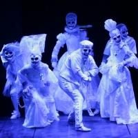 BWW Reviews: A CHRISTMAS CAROL Mesmerizes at The Alley Photo
