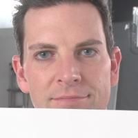 THE PHANTOM OF THE OPERA's Chris Mann Releases New Single