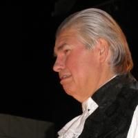 Fair Oaks Actor Richard Spierto Rouses Audiences at California Stage as the Marquis…