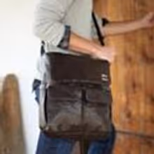 Bliss Baby & Maternity.com Releases "Hot" Diaper Bags for Dads