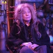 BWW Reviews: In BROOMSTICK, Jenny O'Hara Brilliantly Takes You Through the Dark Memor