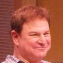 BWW Reviews: Rare Revival of I OUGHT TO BE IN PICTURES at the Falcon