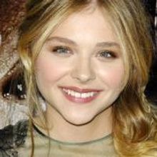 Public Theater's Steven Soderbergh-Helmed THE LIBRARY with Chloe Grace Moretz Begins…