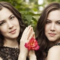 Twin Piano Prodigies to Headline Mozart Concerto for Two Pianos, 1/17