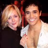 Photo Flash: Jane Krakowski, Lou Diamond Phillips Visit Adam Jacobs at ALADDIN on…